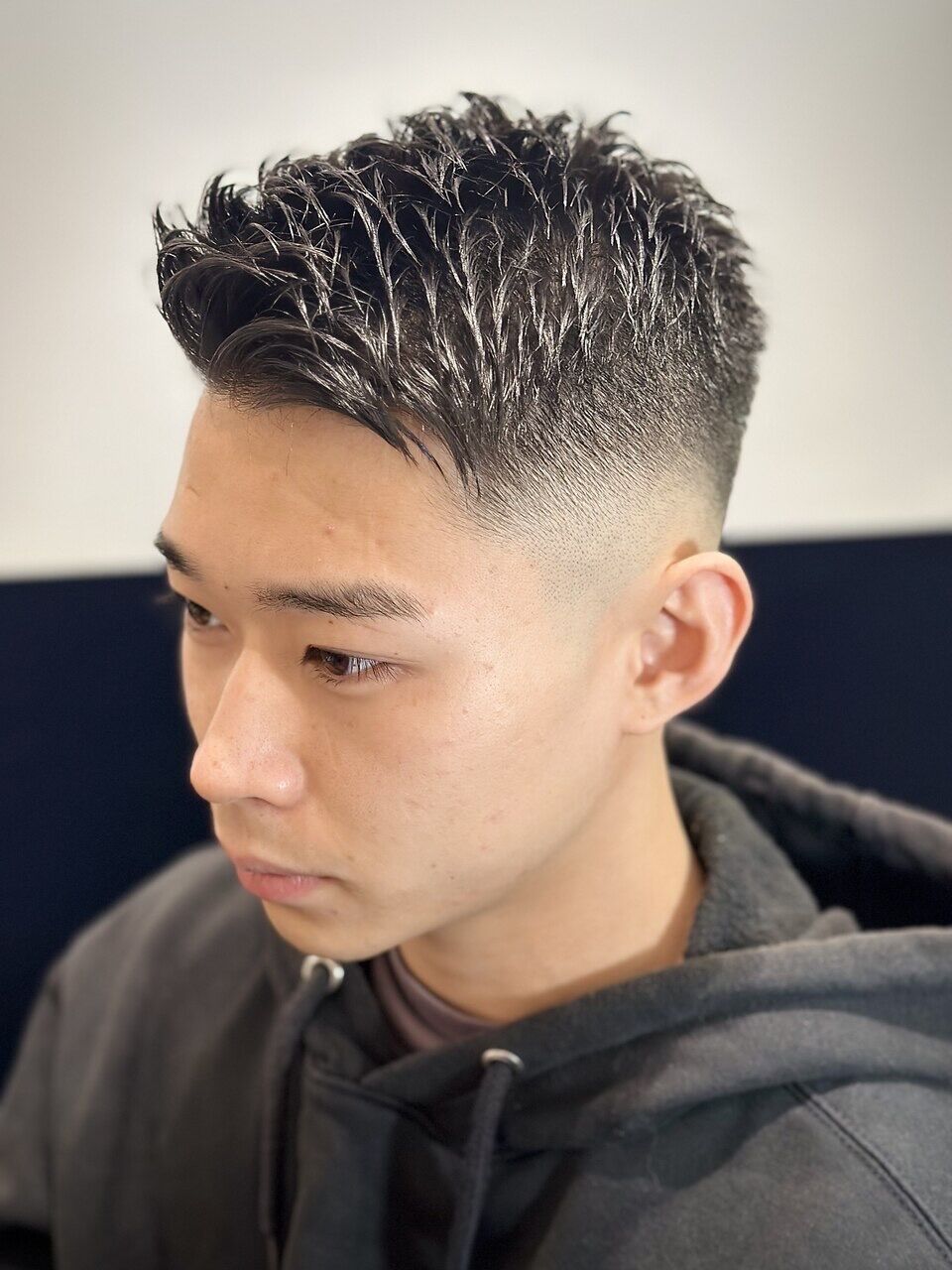 Liberty Share BARBERで叶うベリーショート＆フェードのビジネススタイル