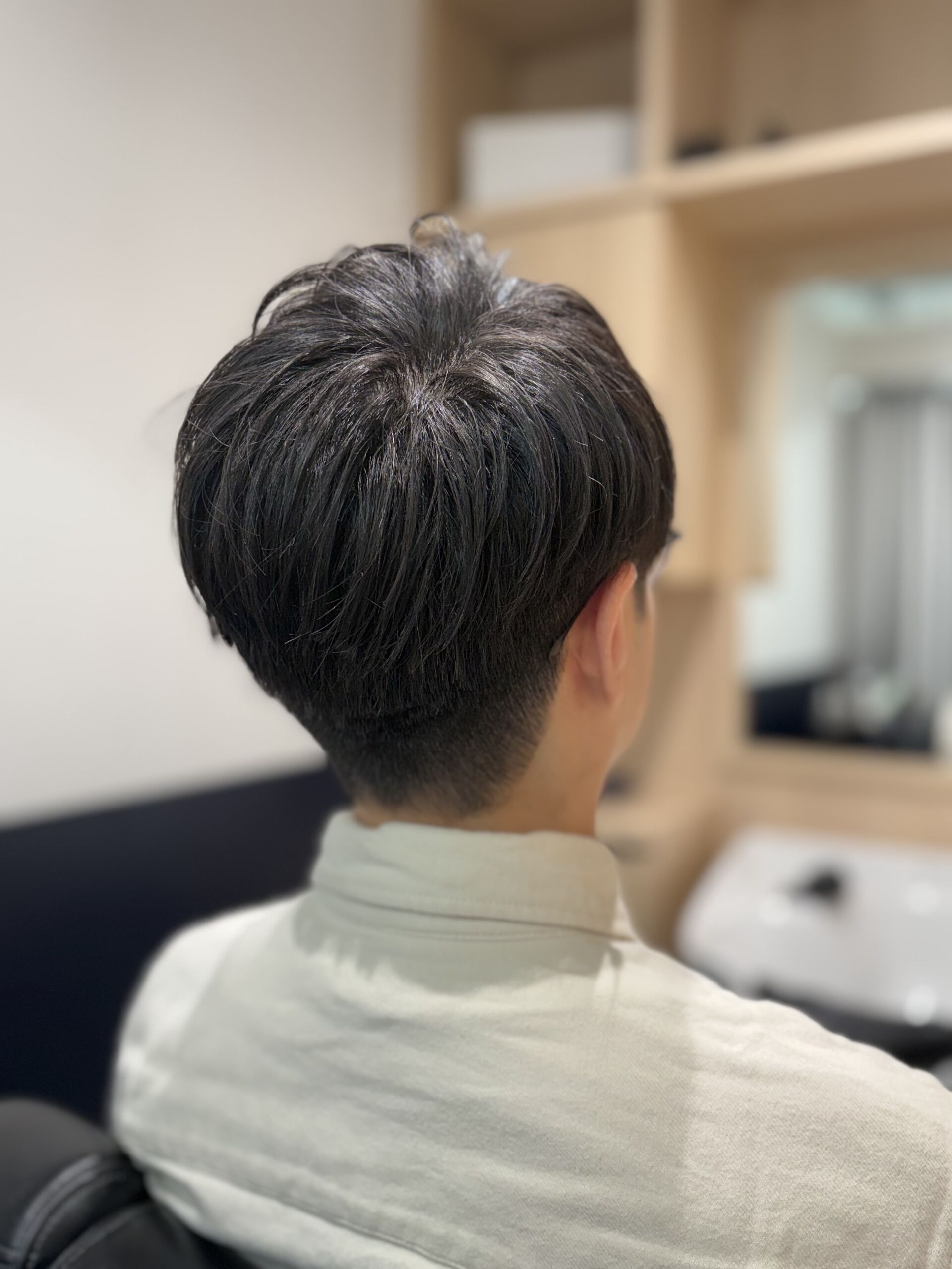 ビジネスツーブロック×アップバングショート