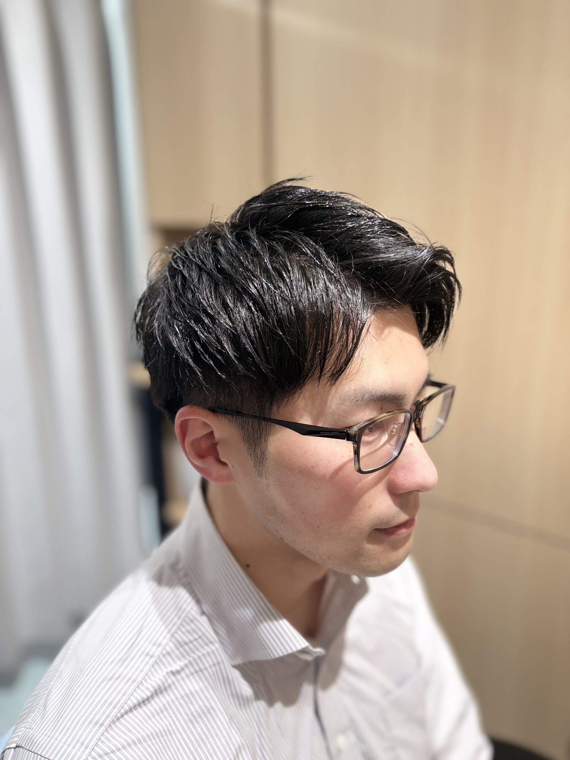 ツーブロックアップバンク×ジェルセットで完成する大人のビジネススタイル