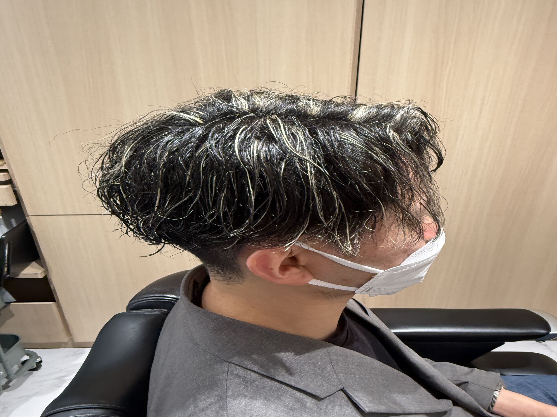 白髪ボカシメッシュ