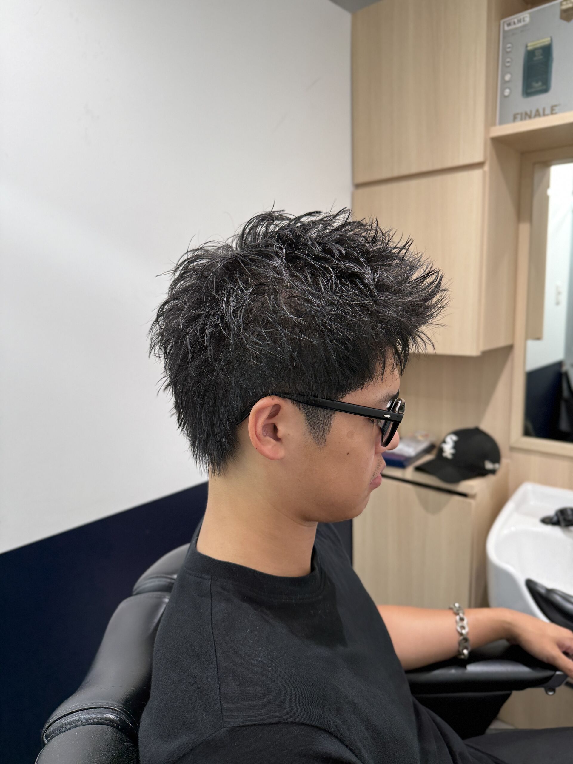 【銀座】大人のスパイキーショート｜清潔感と男らしさを両立する人気メンズヘア