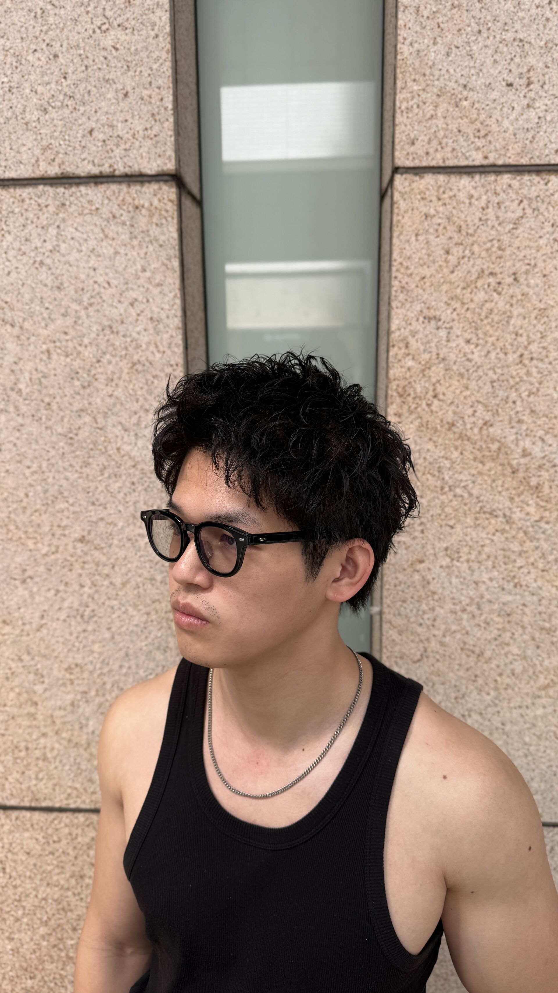 銀座で大人の男性におすすめ｜清潔感と男らしさを両立する「スパイキーショート」